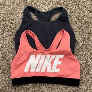 Nike sports bra bundle